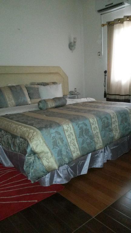 Zambezi Inn Hotel โคนาครี ห้อง รูปภาพ